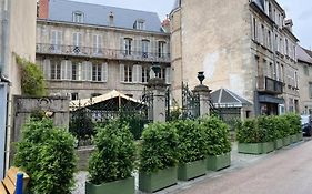 Hôtel de Colbert